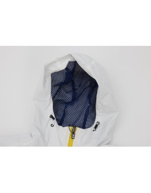 CHAQUETA CHARACTERS UD