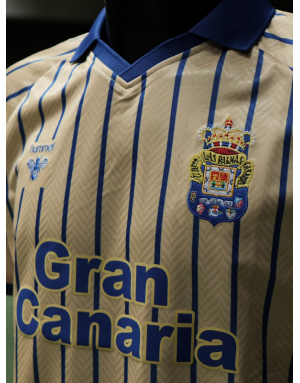 CAMISETA UD RETRO 25/26