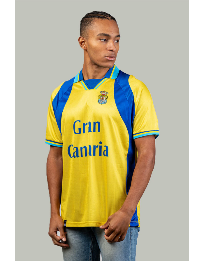 CAMISETA RETRO UD 00/01